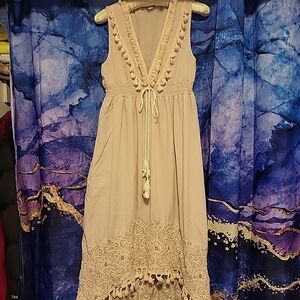 Elegant Beige Lace Midi Dress